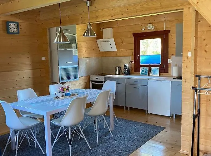 Beata W Sasinie Apartamento *