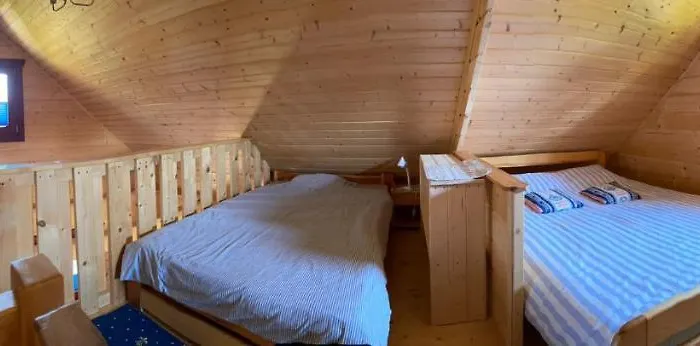 Beata W Sasinie Apartamento *